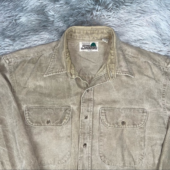 Vimtage 1990’s The Legend Green Mountain Threadworks Beige Tan Work Button Shirt - Picture 2 of 8